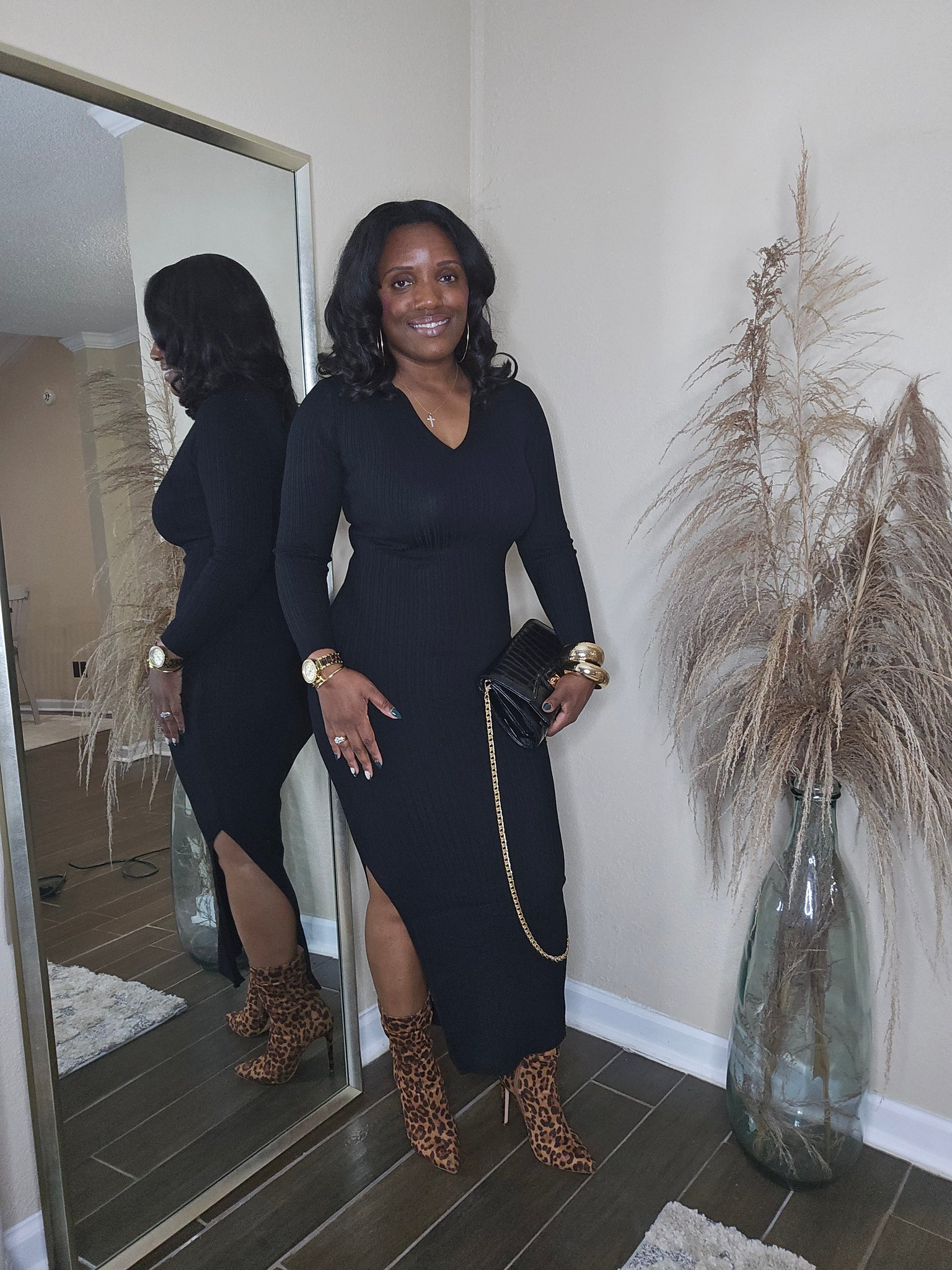 Soft Silhouette Sweater Dress (BLACK)