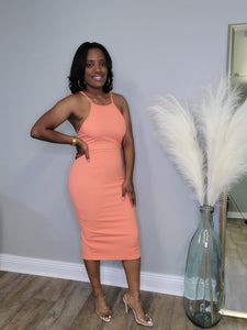 Make the Cut Midi Dress (PEACH)